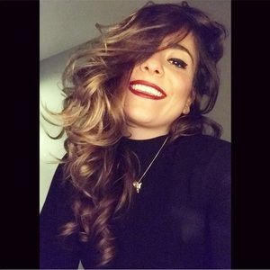 Meet your Posher, Ebru